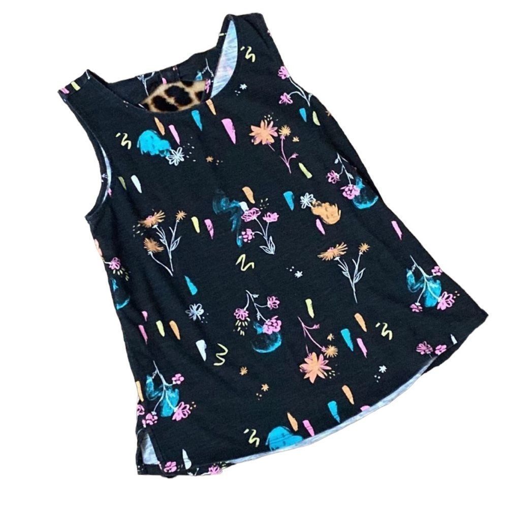 •SO• flowery swing black tank top with adorable bow back with key hole size 10